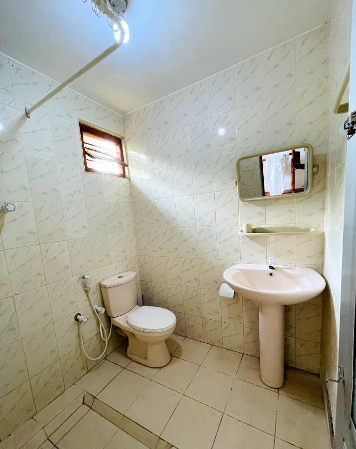 New Roy Guest House Калкуда Экстерьер фото