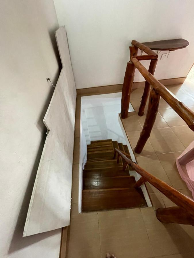 New Roy Guest House Калкуда Экстерьер фото